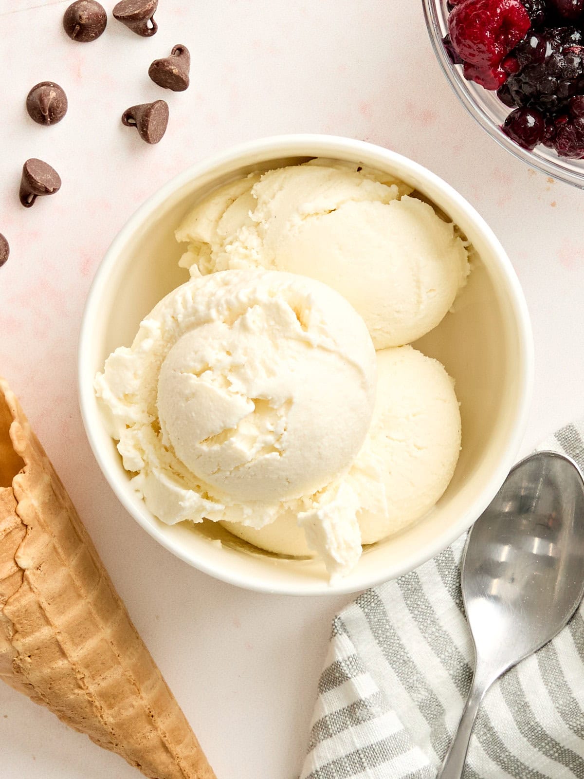 3 Ingredient Frozen Yogurt